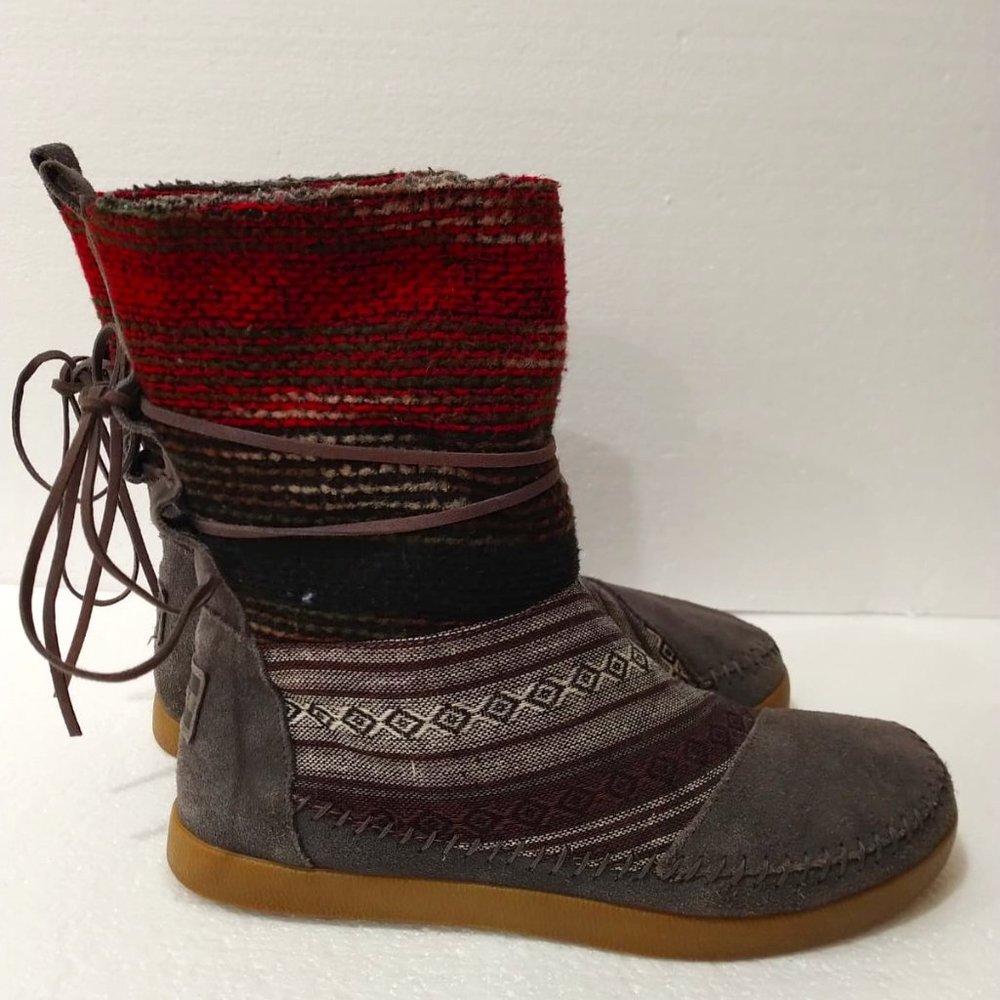 Toms Multicolored Bohemian Hippie Flat Faux Fur Ankle Boots Women Size 7.5